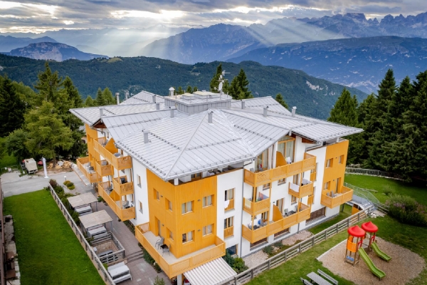 Apartment and Chalet 