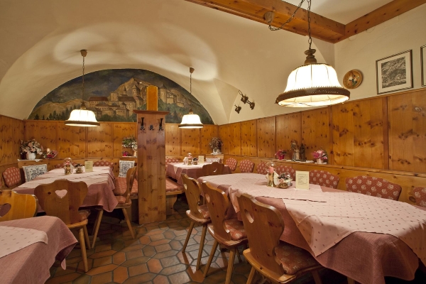 Restaurant  Restaurant