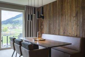 Apartment and Chalet 