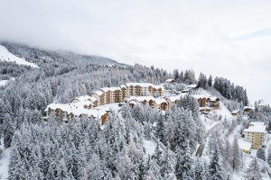 Hotel Exterior © Cengarle Group