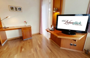 Apartment and Chalet 