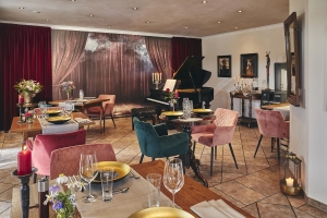 Apartment and Chalet 