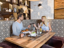 Restaurant PLACE TO MEAT 