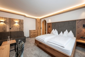 Double with 2 possible extra beds Amade Plus 