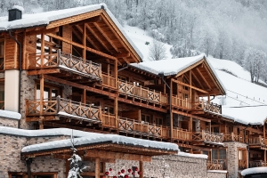 Apartment and Chalet 
