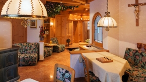Reception & Lobby 