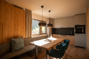 Apartment and Chalet 