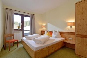 Apartment and Chalet 