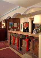 Reception & Lobby 