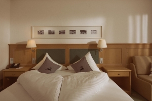 Beispiel Doppelzimmer + 2 Zustellbetten 