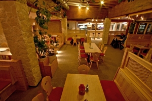 Apartment and Chalet 