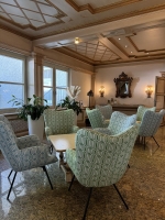 Reception & Lobby 