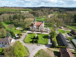 Apartment and Chalet 