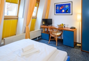 Apartment and Chalet 