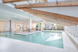 Apartment and Chalet 