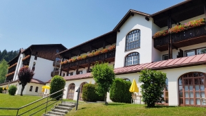 Apartment and Chalet 